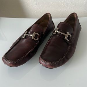 100% authentic Salvatore Ferragamo man shoes leather brown loafers size 8